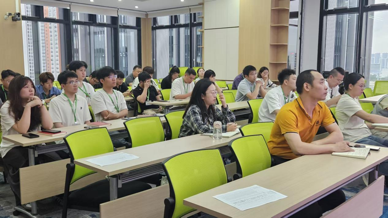 優化管理流程 —公司發布新版《CRM數據錄入管理規范》